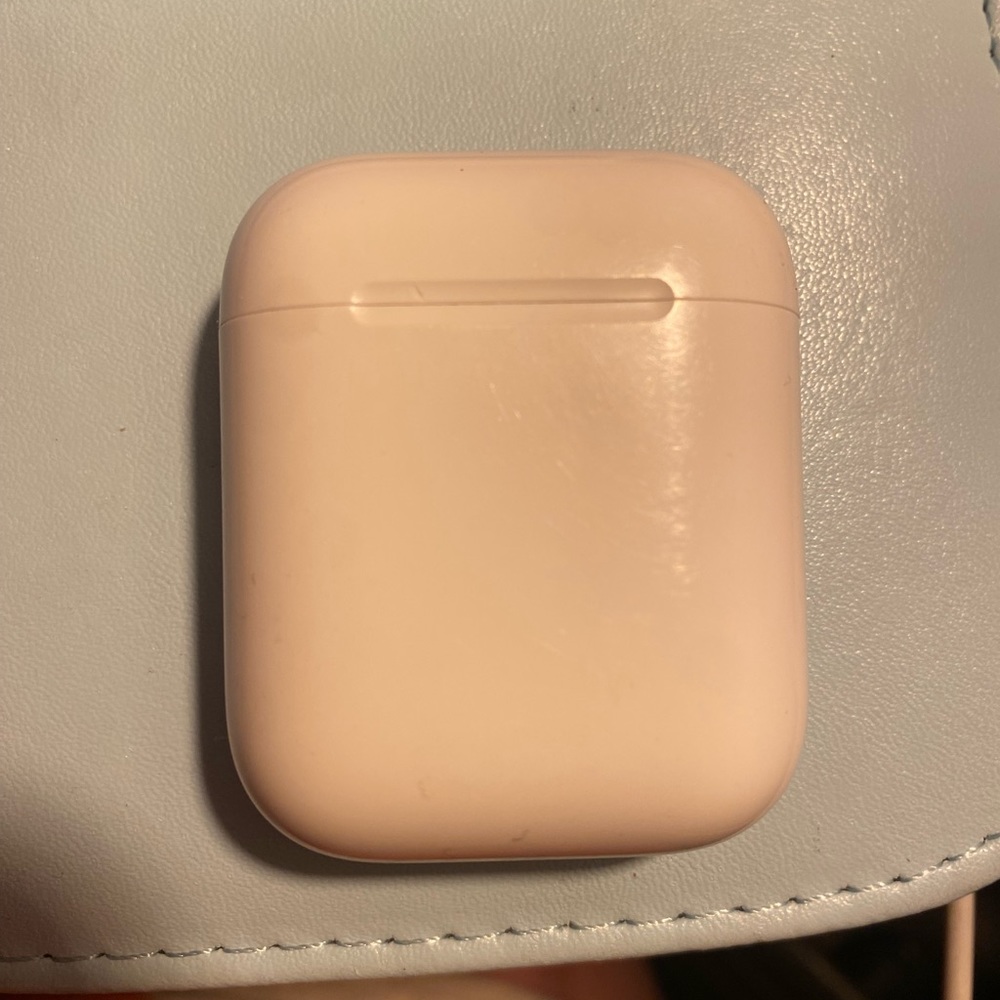 airpods case